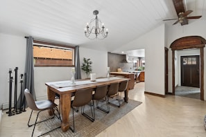 Cabane, 5 chambres | Coin séjour