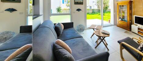 Télévision à écran plat