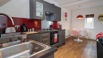 Fridge, dishwasher, electric kettle, toaster