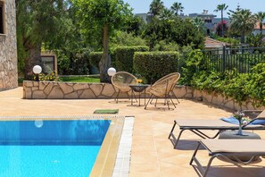 Piscina a l'aire lliure