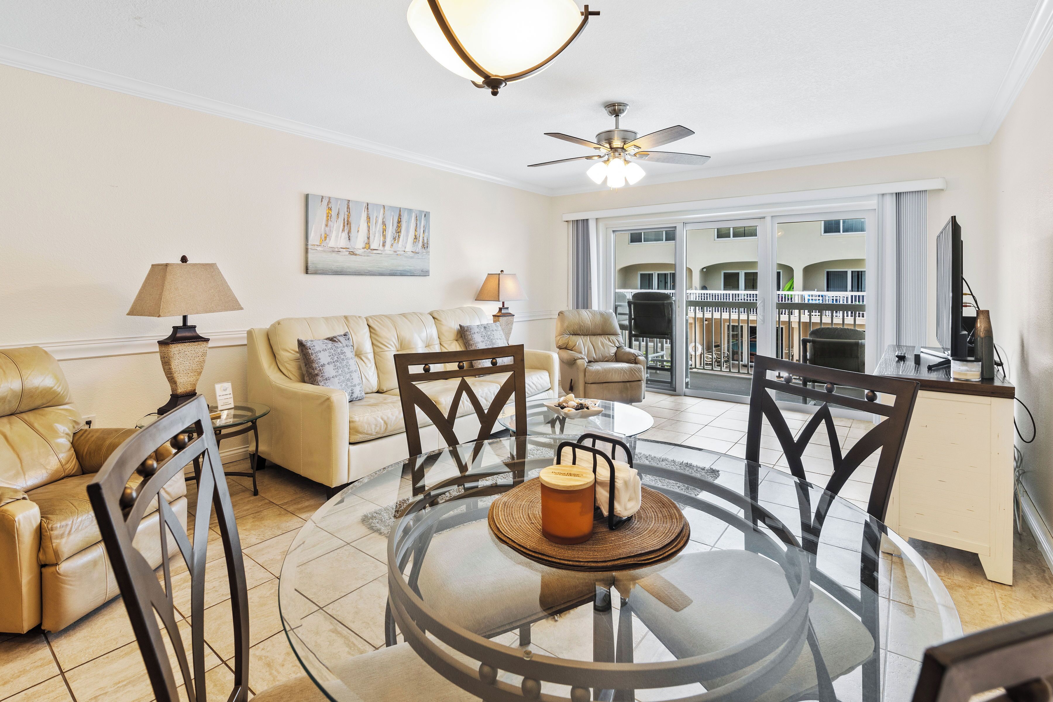 Win San 2/2 Townhome-Unit A-212