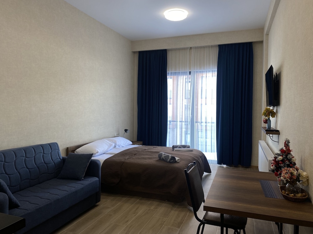 Picture of Modern, but cozy apartment with spectacular views of the Bitterroot ...