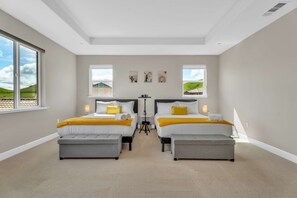 5 dormitorios, tabla de planchar con plancha, cuna de viaje y wifi