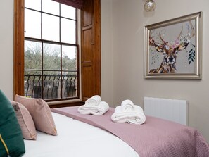 Cottage - Watermouth Castle, Bassett Apartment (Ilfracombe)