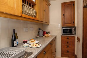 Frigorífic, bullidora elèctrica i torradora