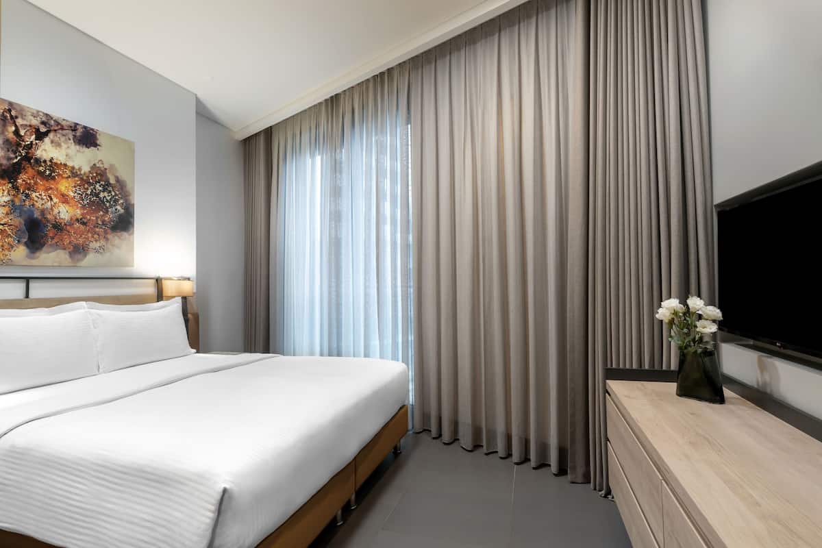 Luxury Suite, 1 Bedroom | Premium bedding, down comforters, in-room safe, desk