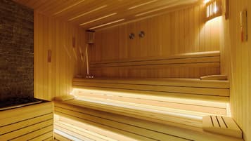 2 treatment rooms, massages