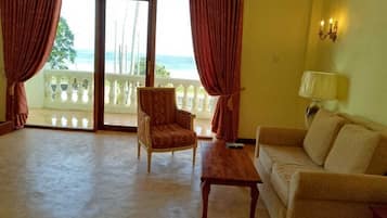 Chambre Double Deluxe, 1 trÚs grand lit, vue mer | Draps en coton égyptien, literie de qualité supérieure