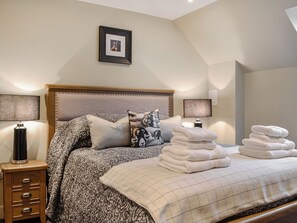 2 bedrooms, free WiFi, bed sheets - 2 bedroom accommodation in Linlithgow (Linlithgow)