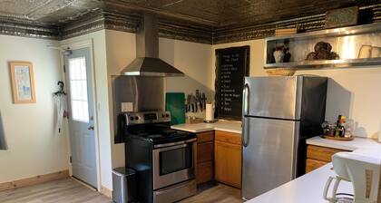 Amongst Friends Cottage