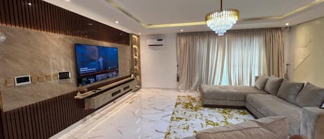 Apartment | Living area