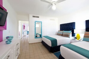 2 bedrooms, iron/ironing board, WiFi, bed sheets - Beautiful 2-bedroom suite in Villa del Palmar Downtown Puerto Vallarta (jalisco)