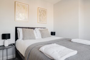 3 Schlafzimmer, Bügeleisen/Bügelbrett, kostenloses WLAN, Bettwäsche