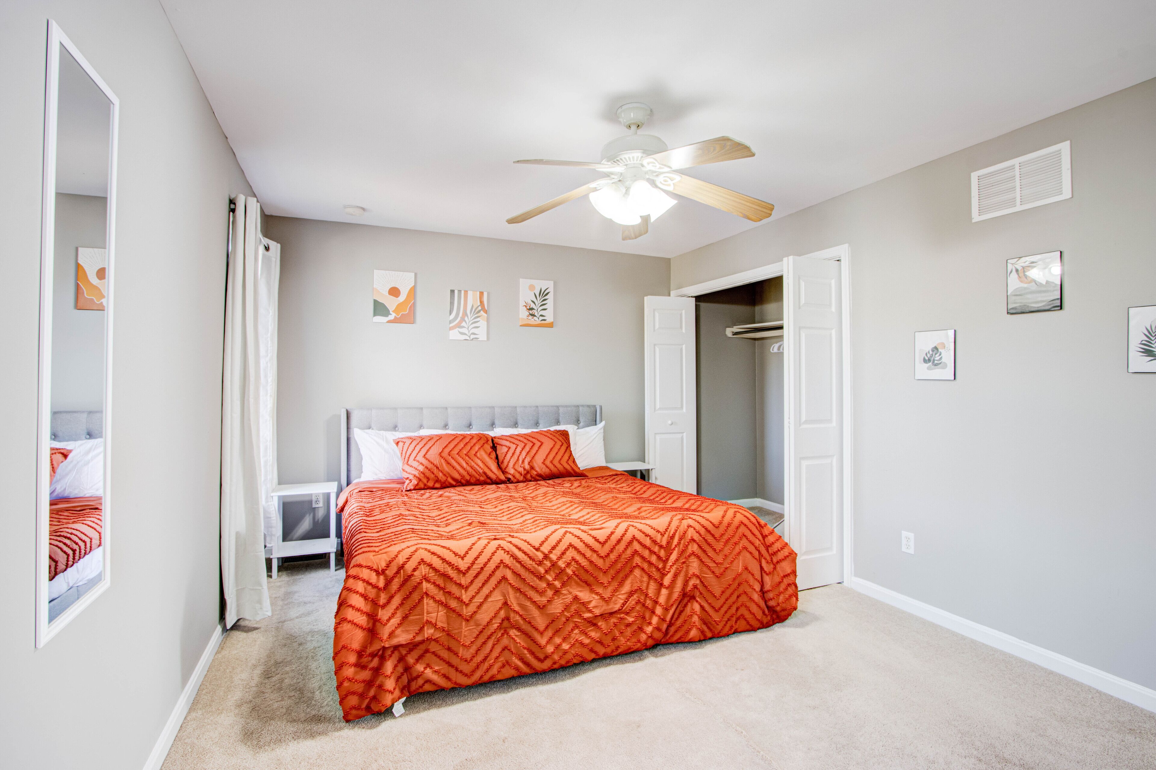 3 makuuhuonetta, silitysrauta/-lauta, Wi-Fi, vuodevaatteet