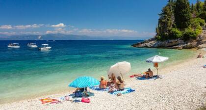 Villa Alkyon - Three Bedroom Villa, Sleeps 6