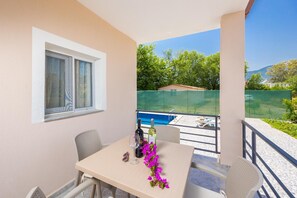 Outdoor dining - Villa Bliss - Two Bedroom Villa, Sleeps 4 (Dalyan)