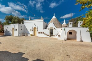 Exterior - Trullo Antica Puglia by Perle di Puglia (San Michele Salentino)