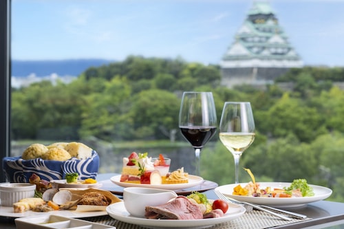 DoubleTree by Hilton Osaka Castle