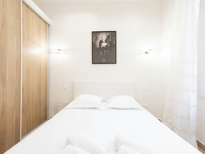 2 Schlafzimmer, Bügeleisen/Bügelbrett, WLAN, Bettwäsche