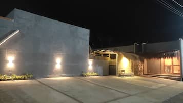 Fachada da propriedade