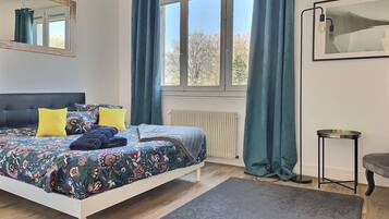 2 bedrooms, free WiFi, bed sheets