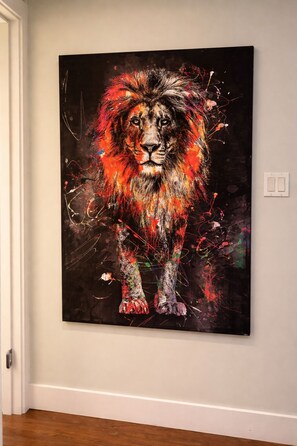 Unclassified image, 4 of 22, button