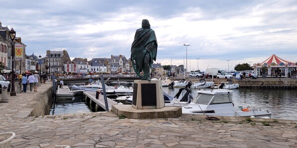 Marina