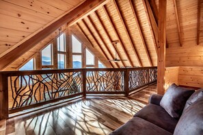 Interior - Your Favorite Mountain View and Home Away From Home! (Sevierville)