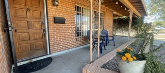 Historic Private Home - 2 min to U of A & Banner
