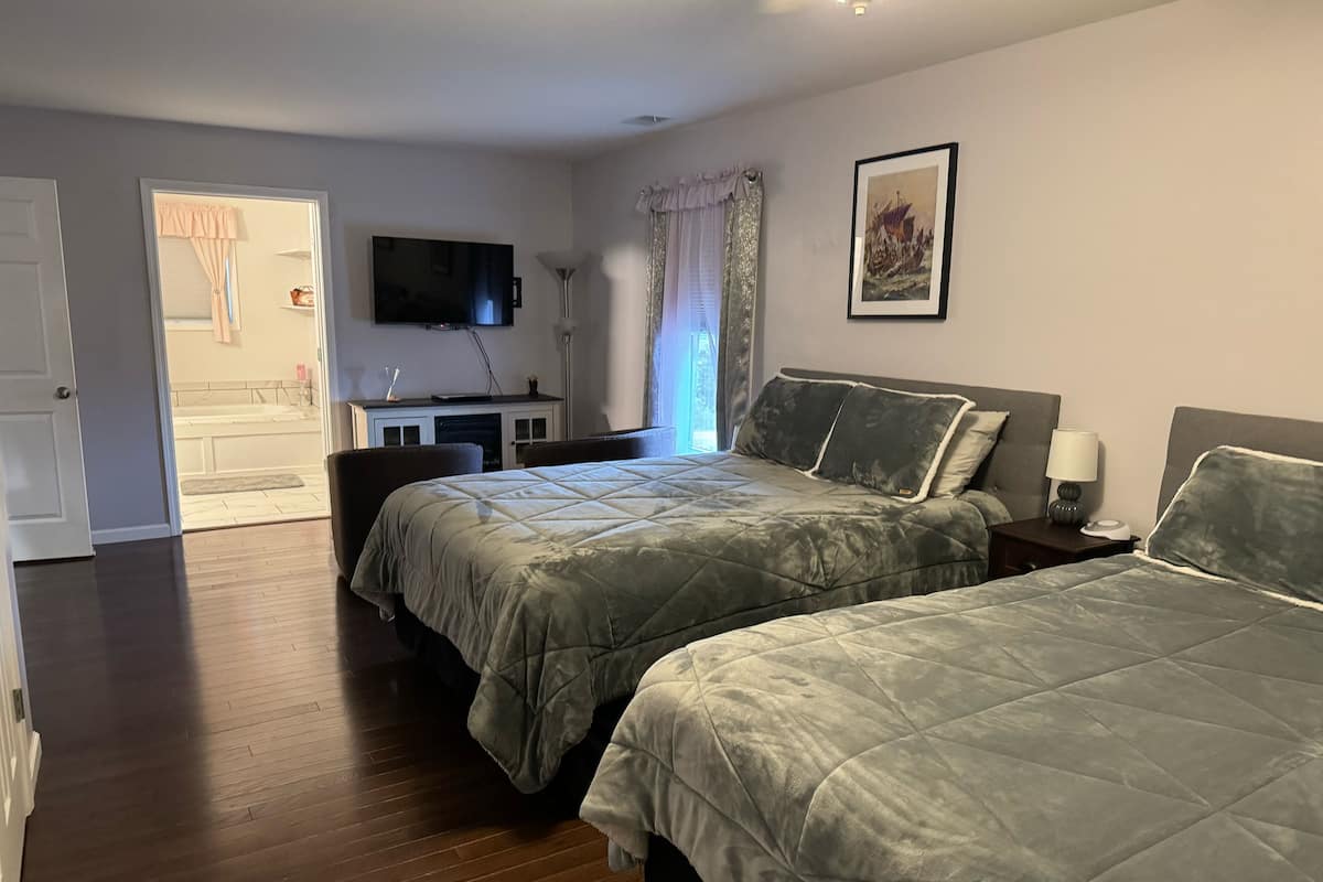 Comfort Room | 1 bedroom, free WiFi, bed sheets