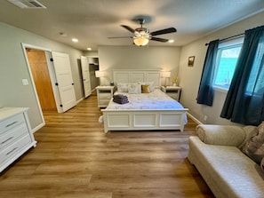 3 Schlafzimmer, Bügeleisen/Bügelbrett, kostenloses WLAN, Bettwäsche