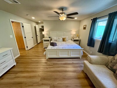 Charming Historic Globe House