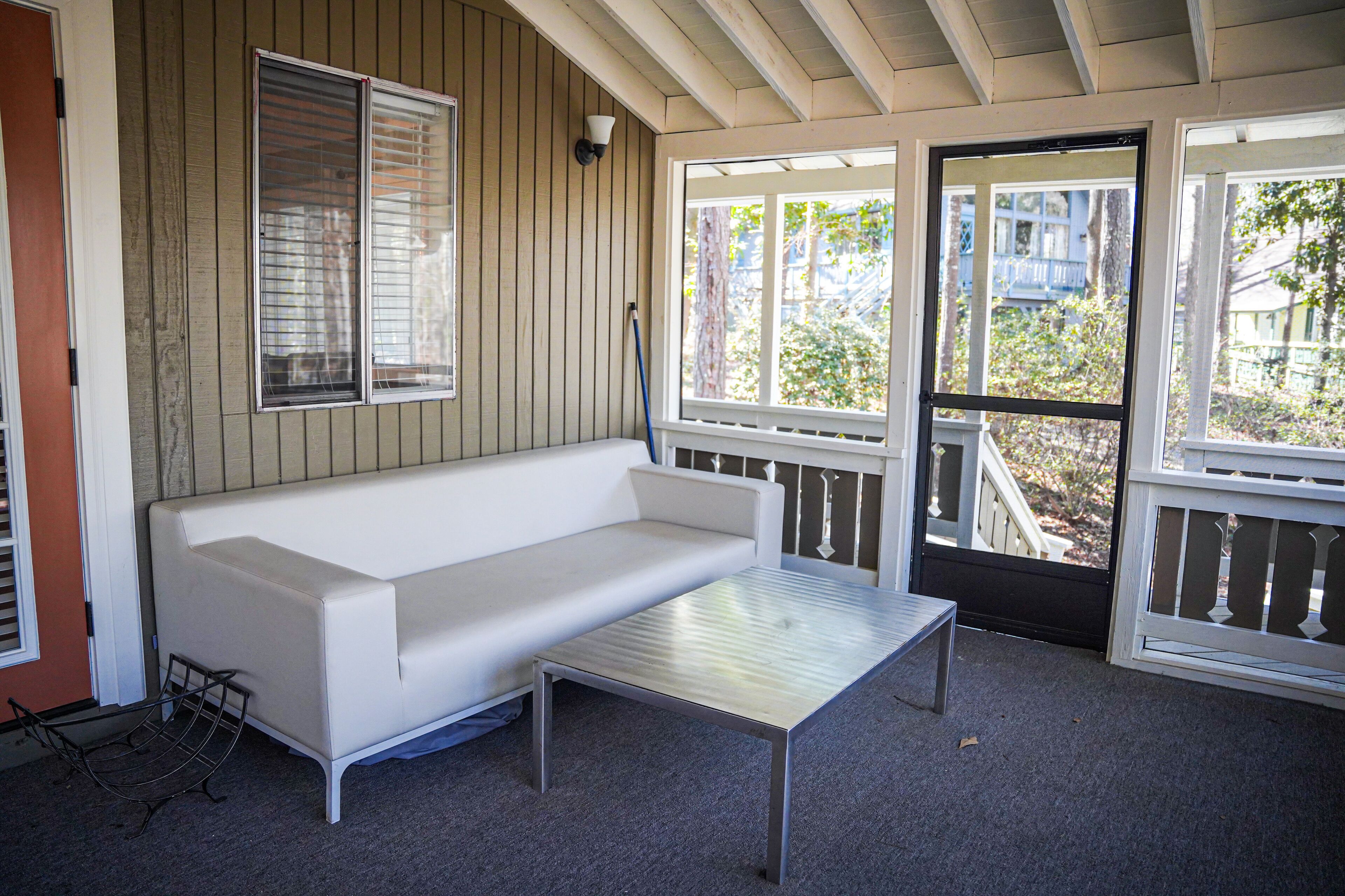 TV, fireplace, foosball, table tennis