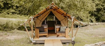 The Turner Unit 1 - Glamping Retro