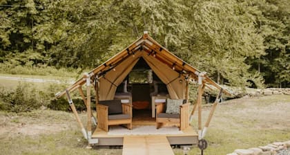The Turner Unit 1 - Glamping Retro