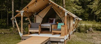 The Sorrell Unit 2 - Glamping Retro