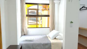 Appartement Familial, 1 chambre, cuisine, rez-de-chaussée | 1 chambre, Wi-Fi gratuit