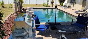 Perfect for Families, Friends and Budget of all Sizes! Great Deal! Heated Pool!