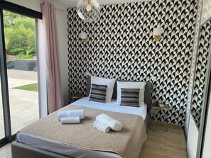 4 habitaciones, tabla de planchar con plancha y wifi gratis