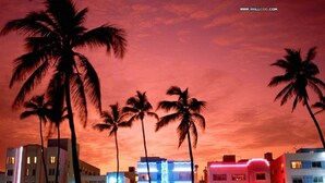 Exterior - Chic Large Studio Apt Near Ocean Drive South Beach (Miami Beach)