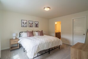 4 bedrooms, travel cot, free WiFi, bed sheets