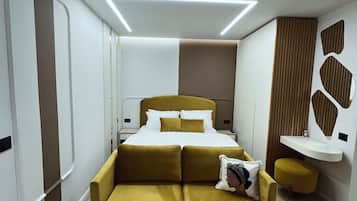 1 bedroom, iron/ironing board, WiFi