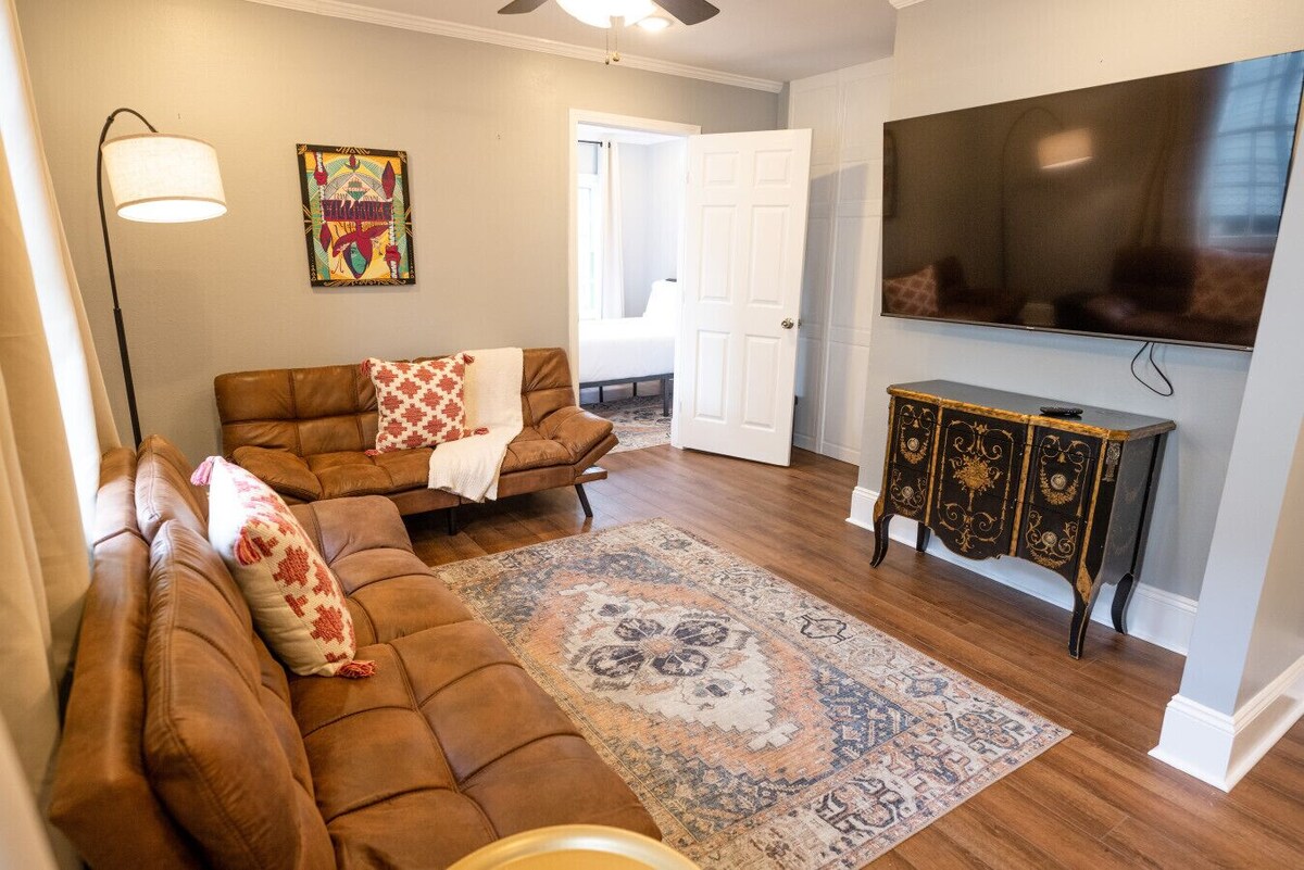 Mandeville Creole Cottage Historic Getaways lower