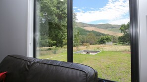 Interior - Cranmore Cottage - Pet friendly near the Wandi pub (Wandiligong)