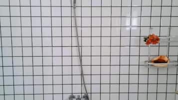 Towels, soap, shampoo, toilet paper