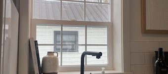 Newly updated cozy cabin in the heart of Driggs, close to National Parks