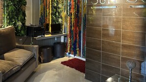 Reception - Hotel Sun Suite (Barranquilla)