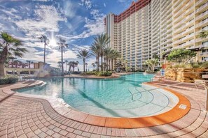 Indoor pool, outdoor pool - Amazing views! Great beachfront Panama City Condo (Panama City Beach)