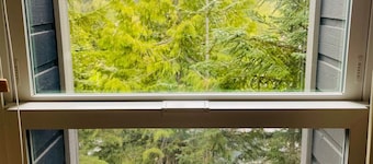 Spacious Town Home, Sleeps 8, Walk to Gondola!