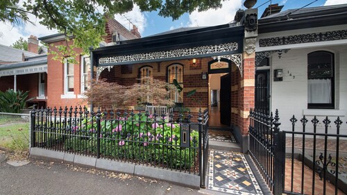 The Victorian Secret in Flemington